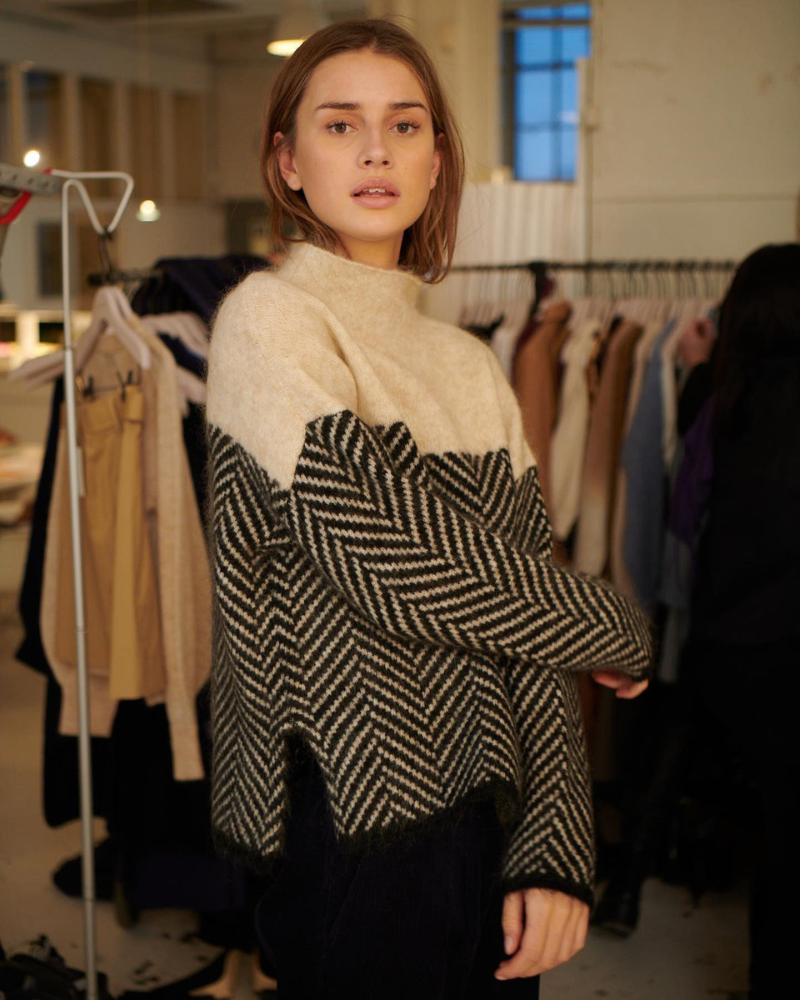 Clarisse - Cotton Turtleneck Sweater